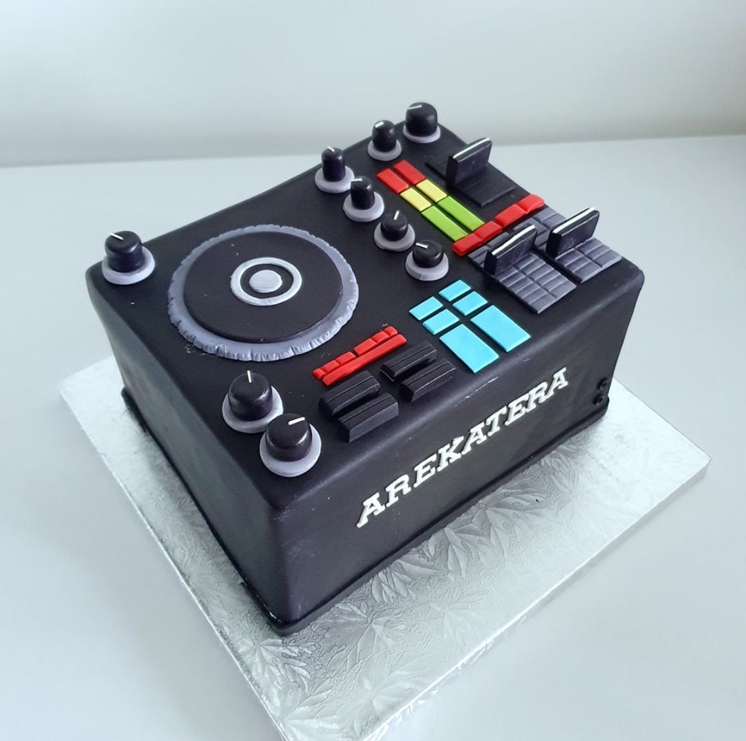 Novelty Cake