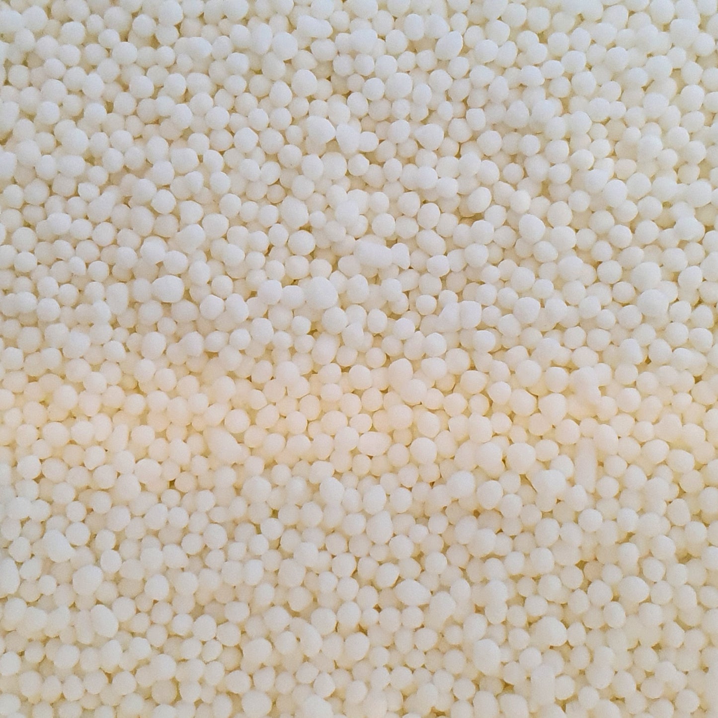 Sprinkles bag - White Balls 2mm (100s & 1000s)