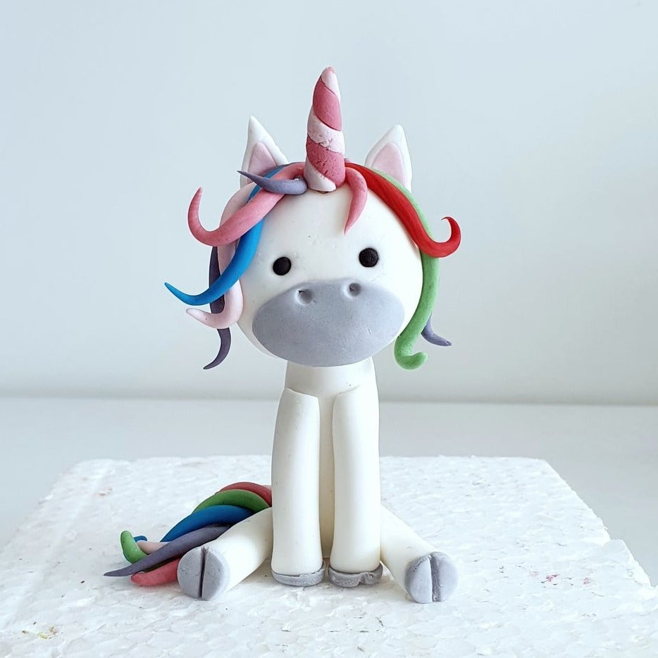 Fondant Unicorn Cake Topper