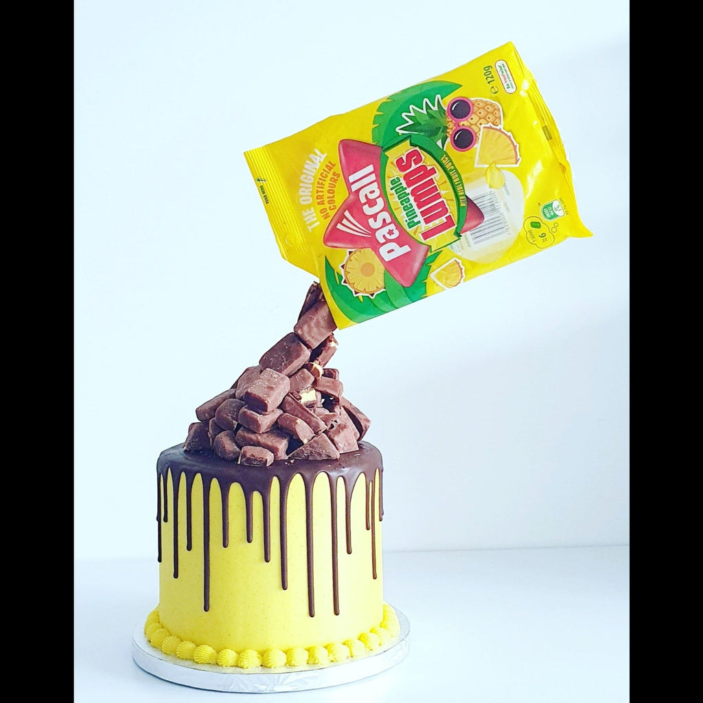 Anti Gravity Buttercream Cake