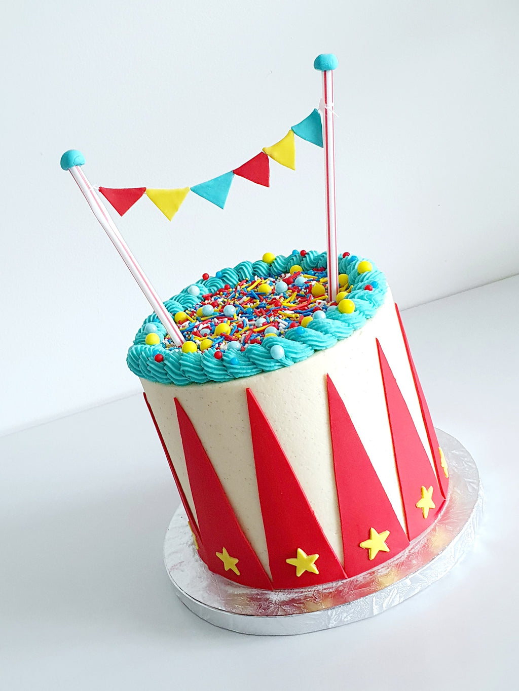 Themed buttercream cake
