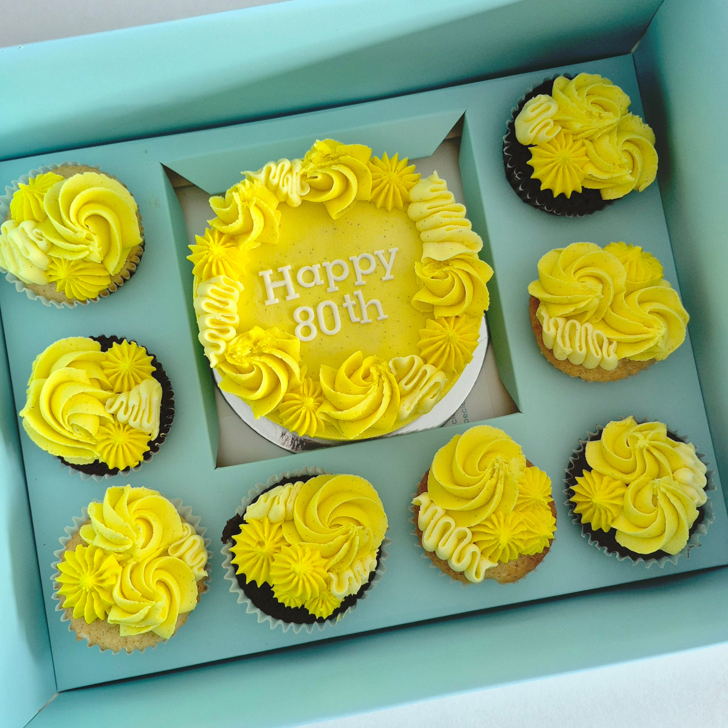 Bento Cake and 8 Cupcake Box