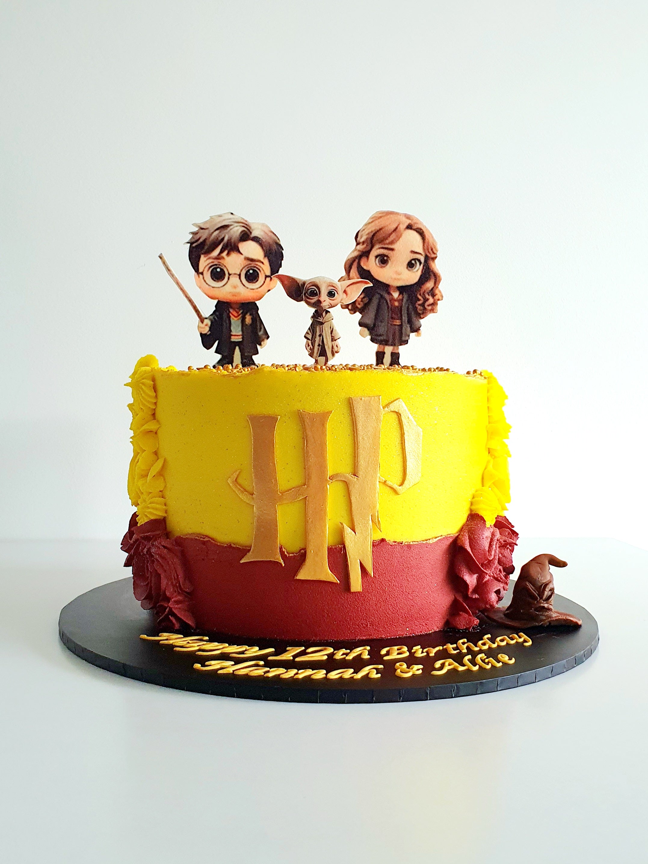 Themed buttercream cake