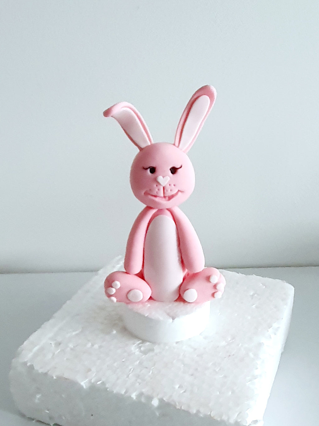 Fondant Animal Cake Topper - 1 weeks notice + shipping time for fondant cake toppers