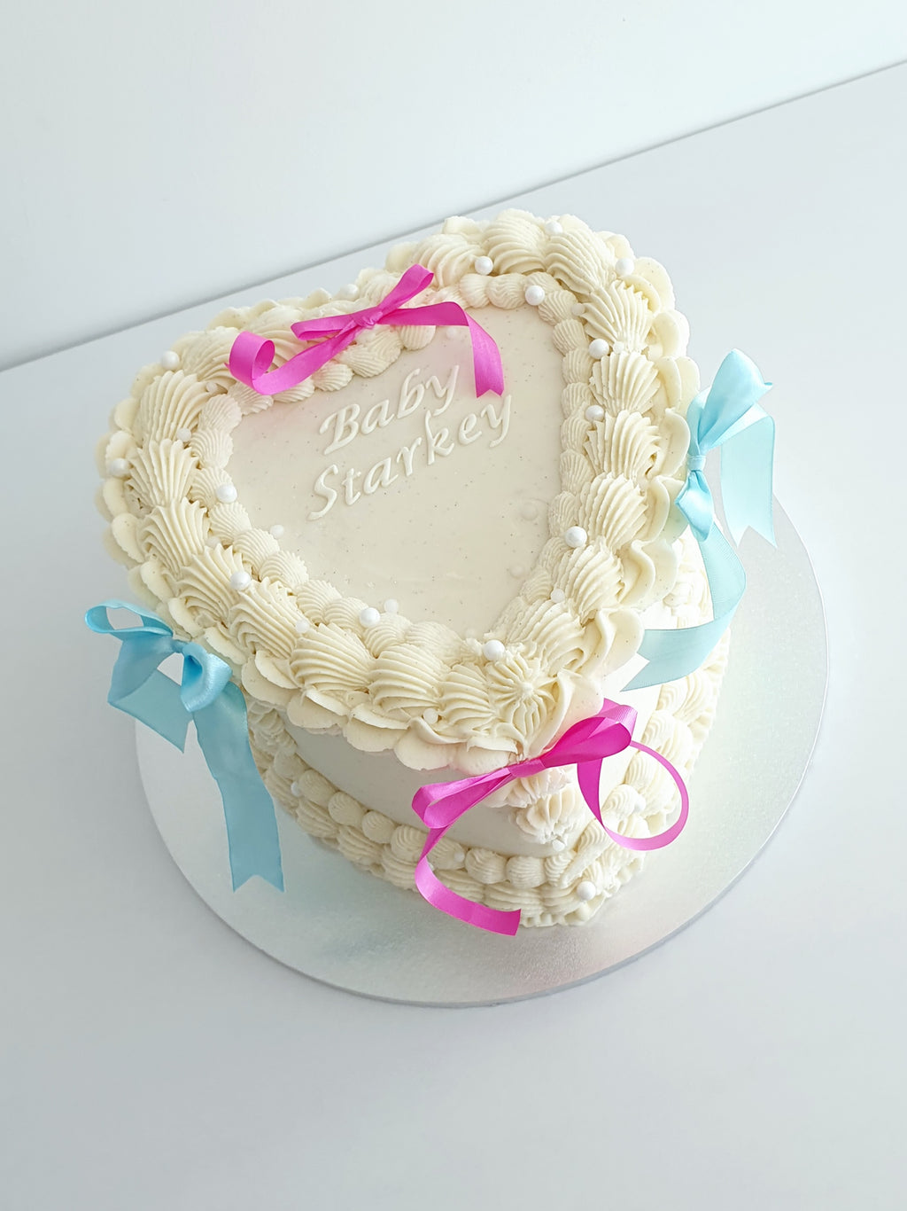 Vintage Piped Buttercream Cake