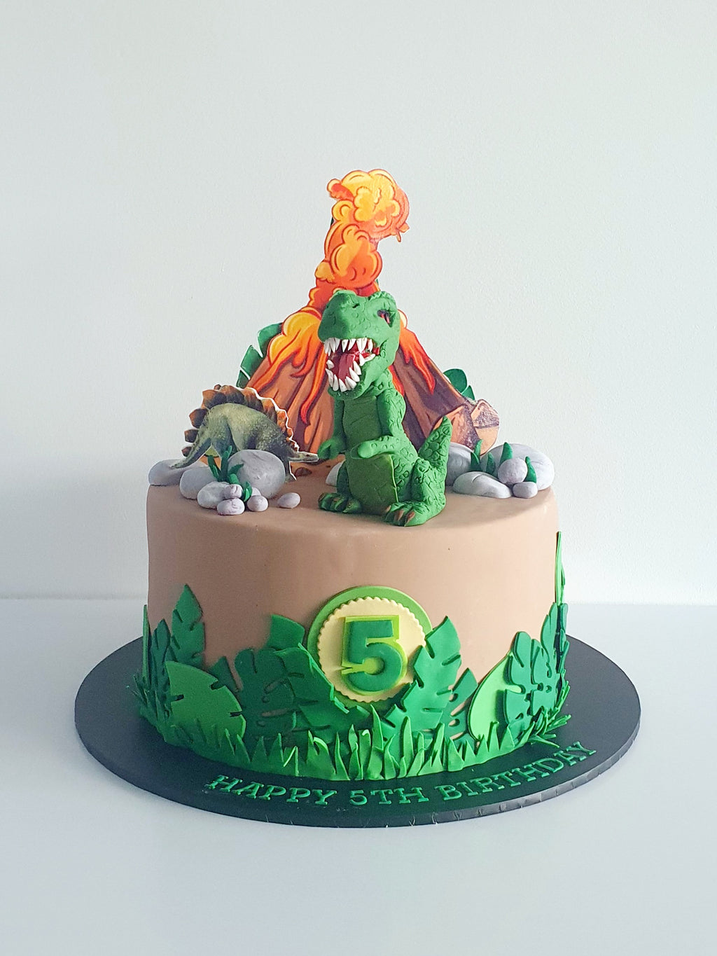 Themed fondant cake