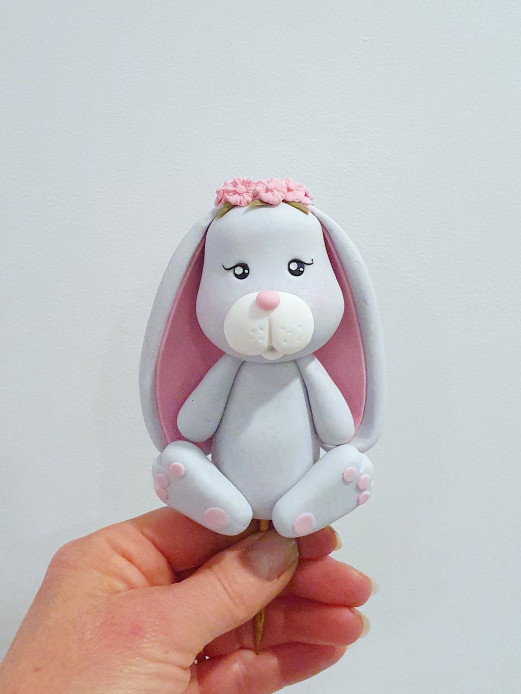 Fondant Animal Cake Topper - 1 weeks notice + shipping time for fondant cake toppers