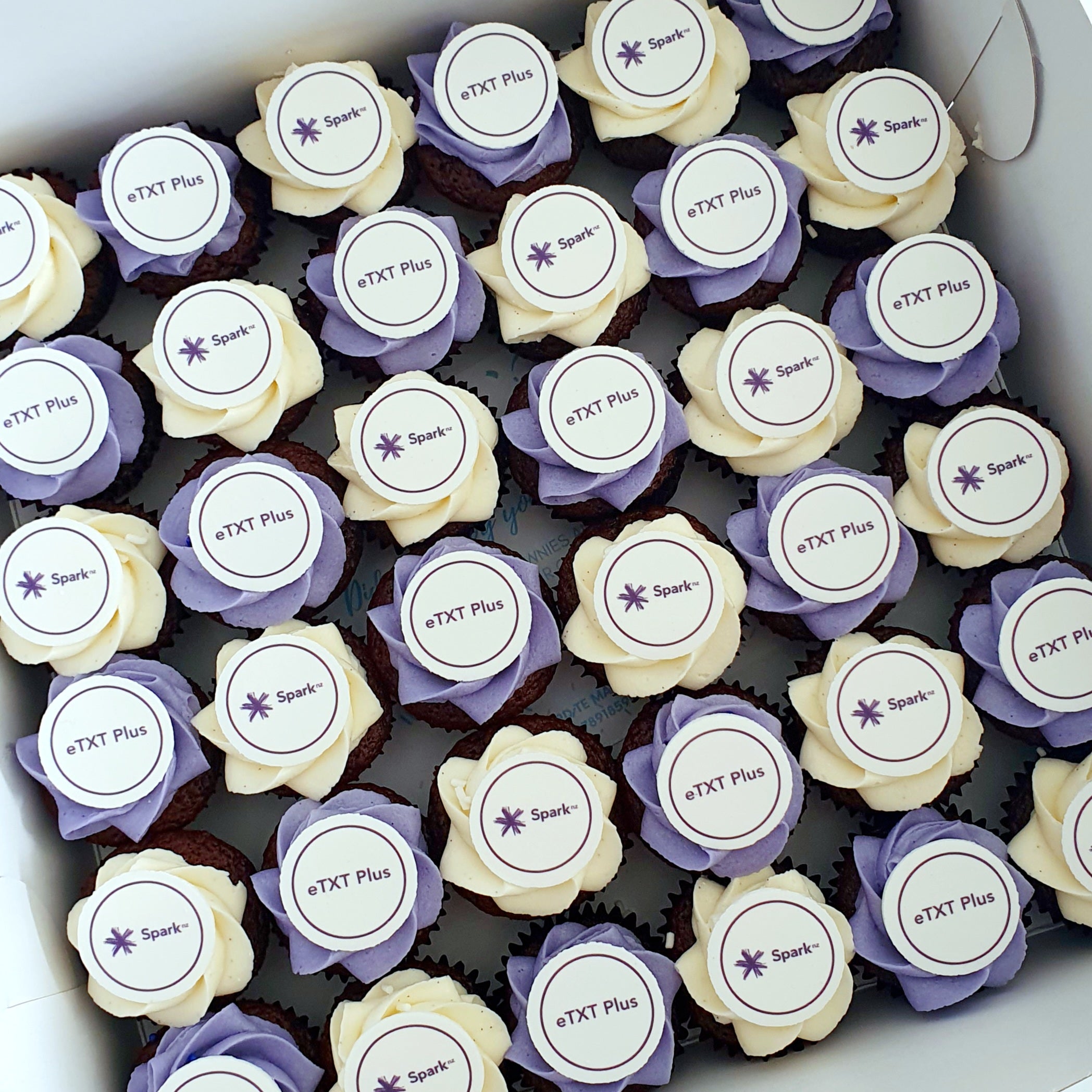 Mini Cupcakes with edible image disc