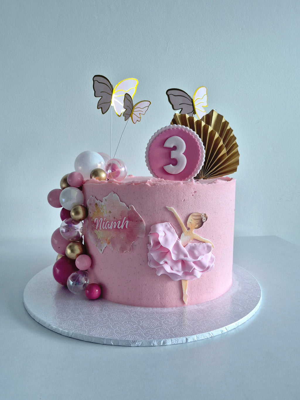 Themed buttercream cake