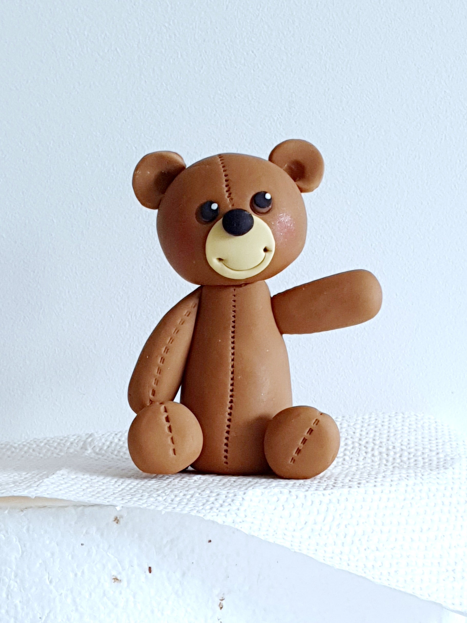 Fondant Animal Cake Topper - 1 weeks notice + shipping time for fondant cake toppers