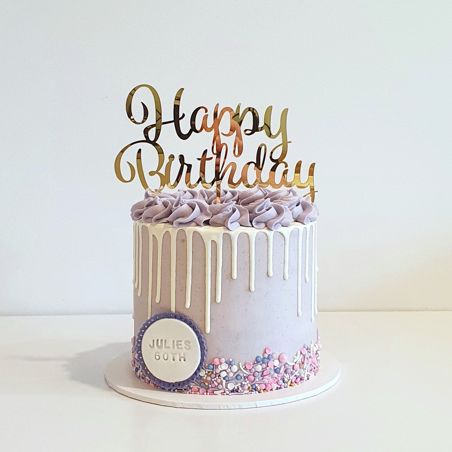 Add a personalised disc to your cake