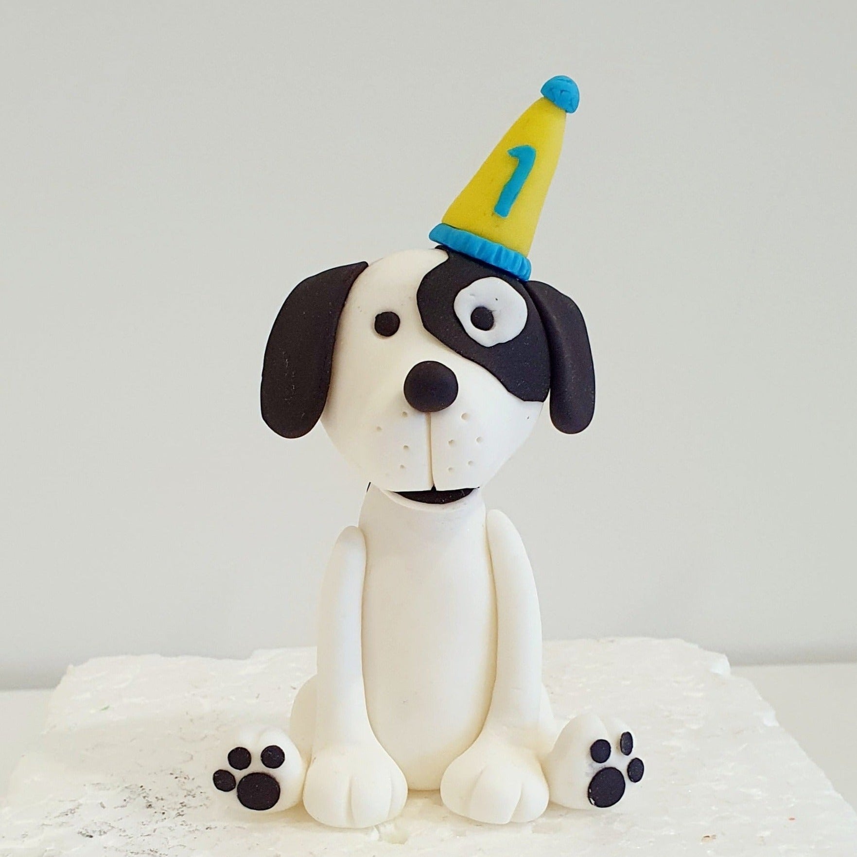 Fondant Animal Cake Topper - 1 weeks notice + shipping time for fondant cake toppers