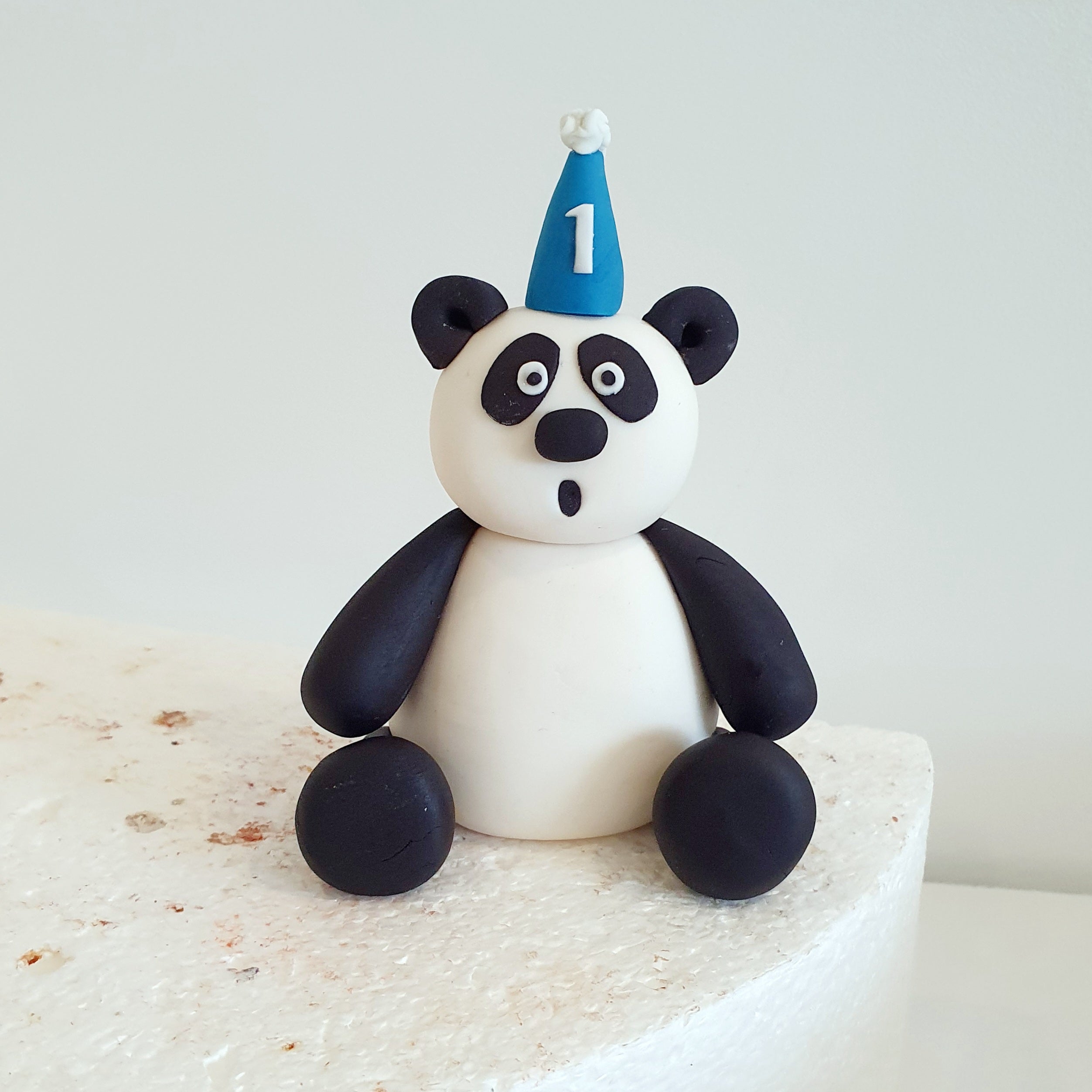 Fondant Animal Cake Topper - 1 weeks notice + shipping time for fondant cake toppers