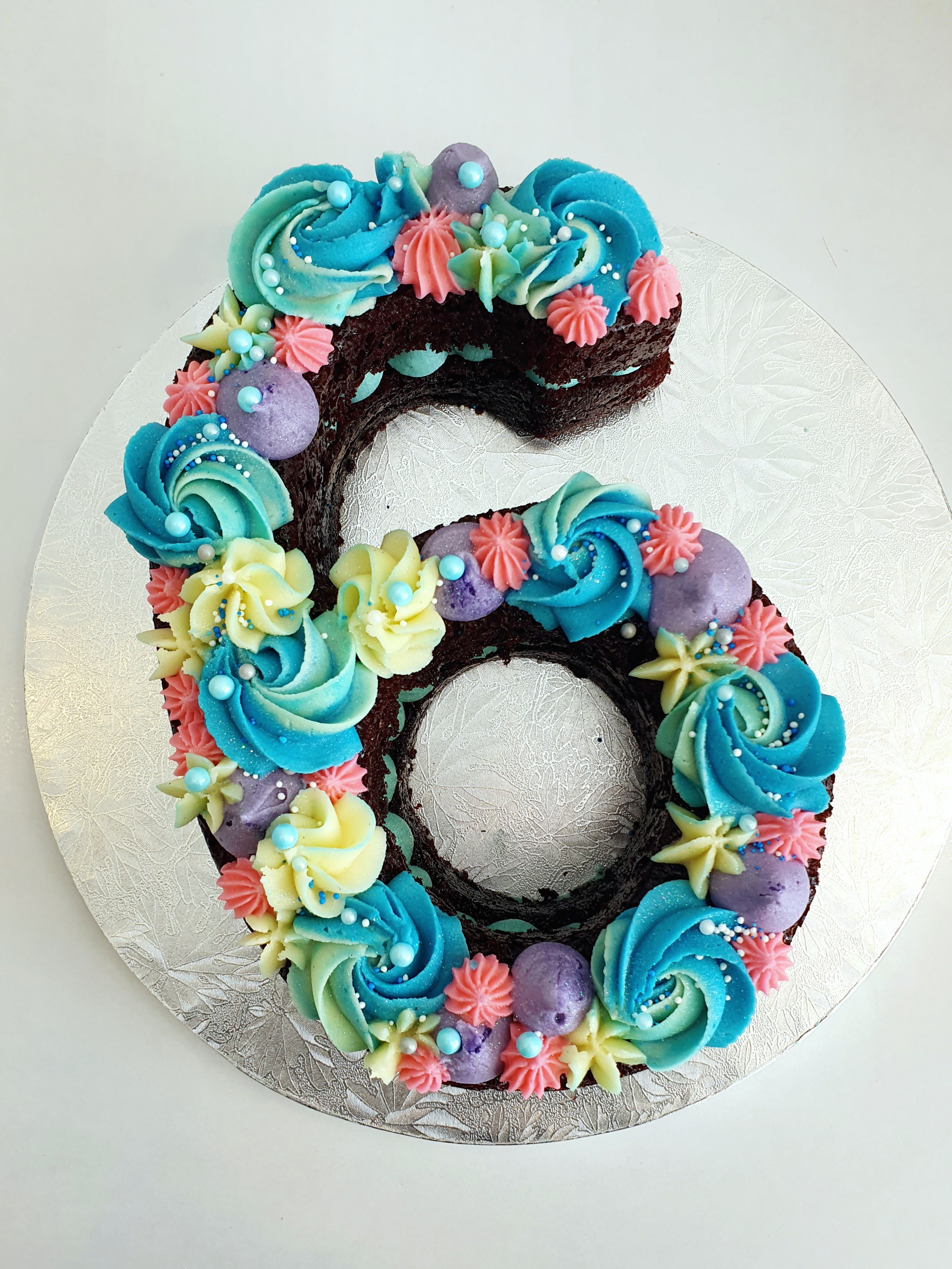 Number cake - Veronika's Bakery
