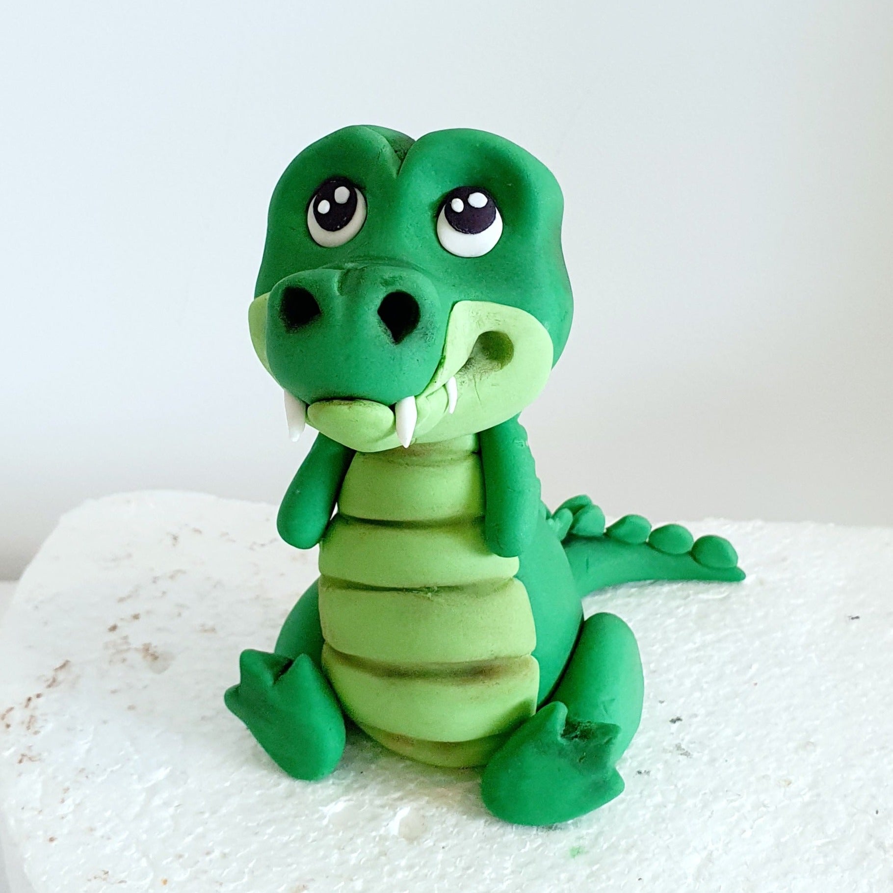Fondant Animal Cake Topper - 1 weeks notice + shipping time for fondant cake toppers