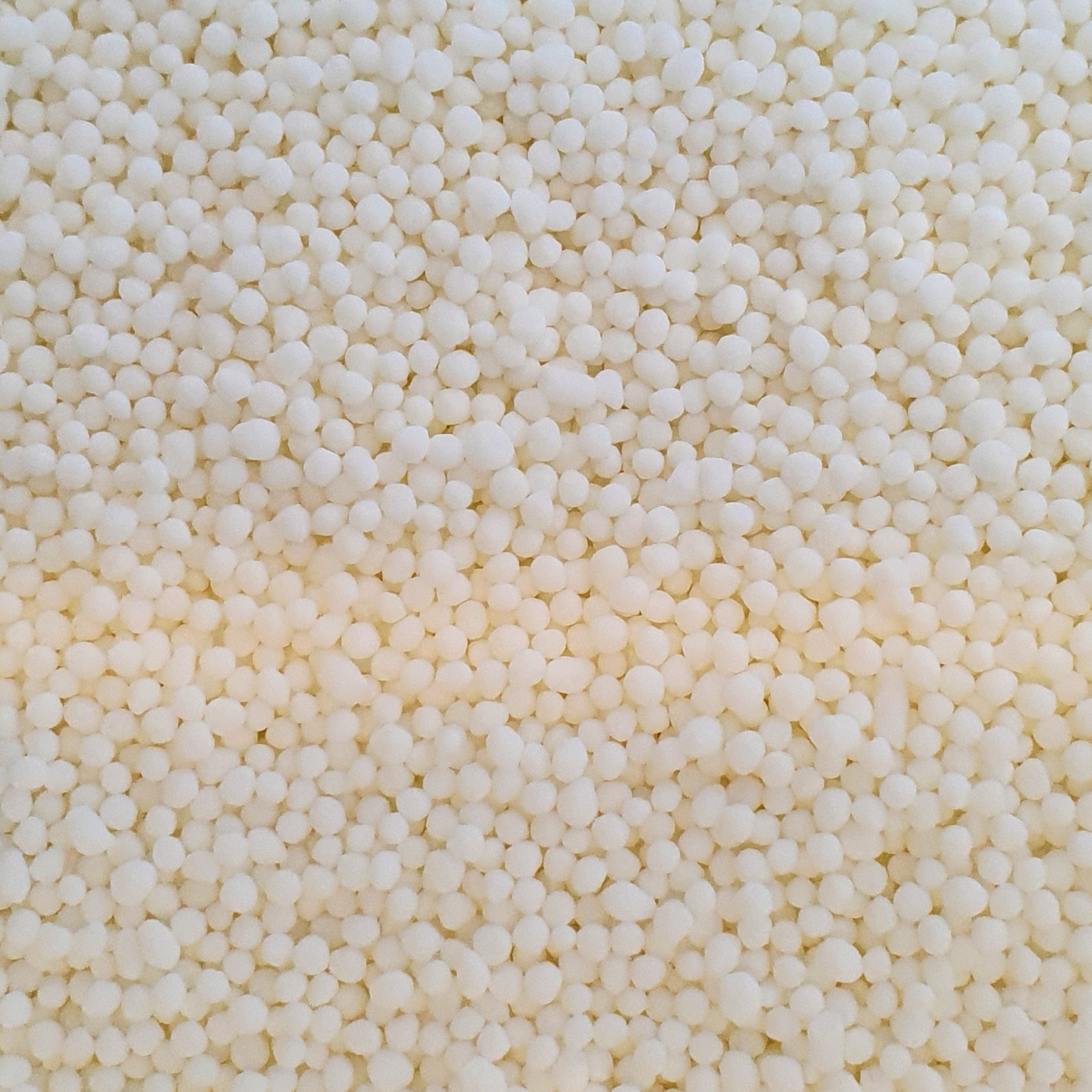Sprinkles bag - White Balls 2mm (100s & 1000s)