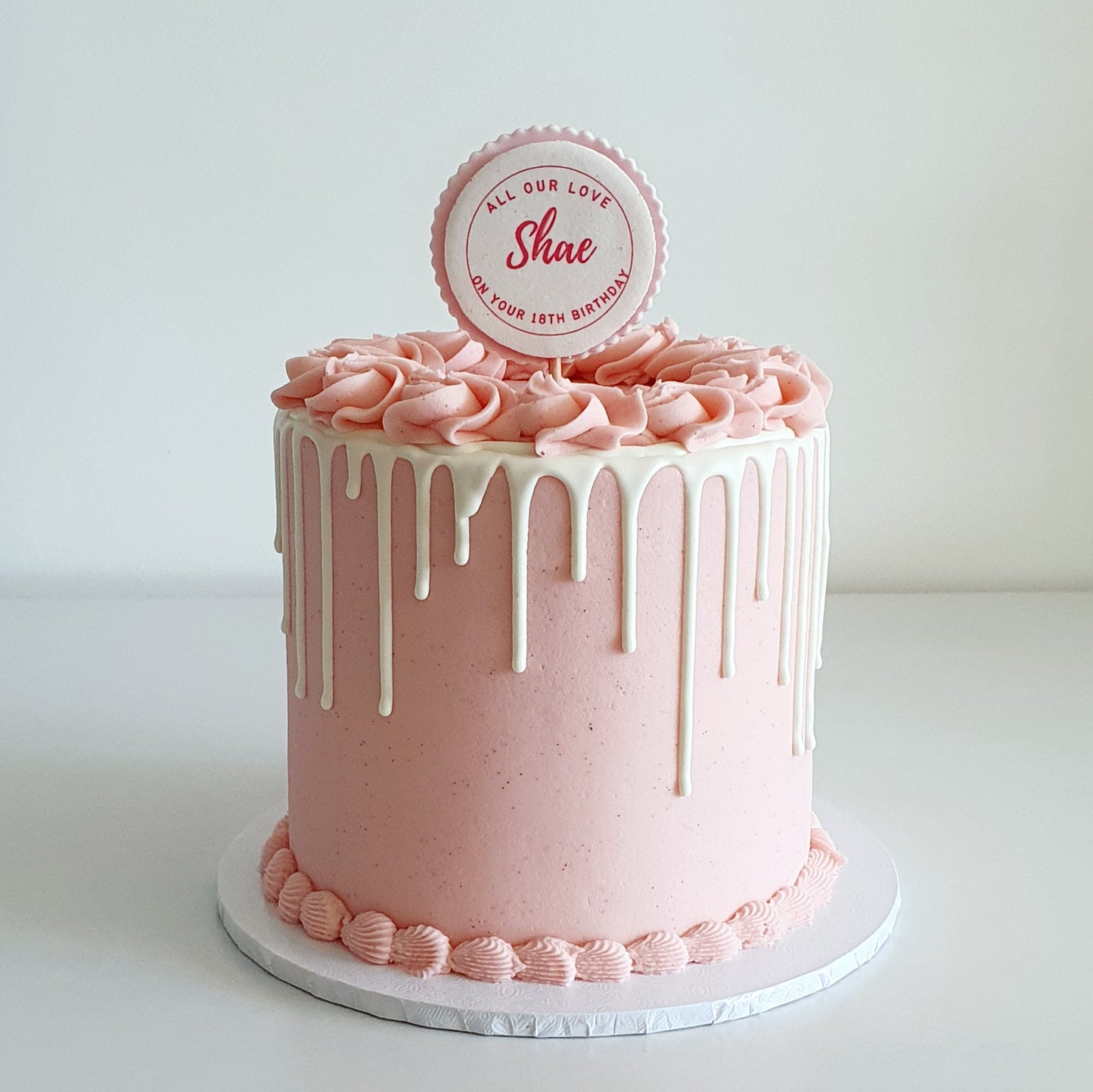 Add a personalised disc to your cake