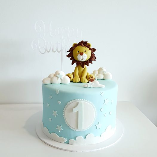 Themed fondant cake